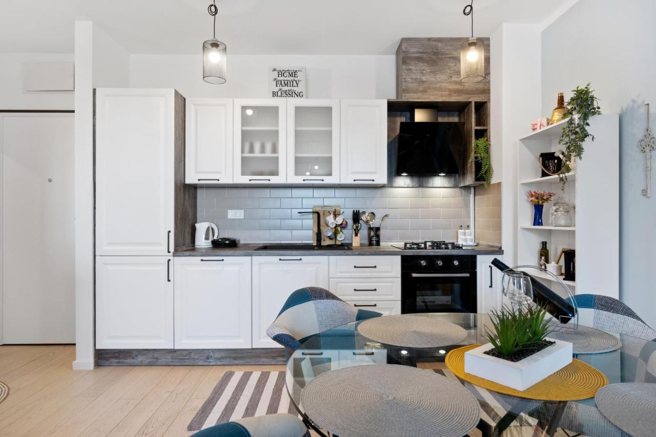 Apartments Karla & Jakov ชิเบนิก ภายนอก รูปภาพ
