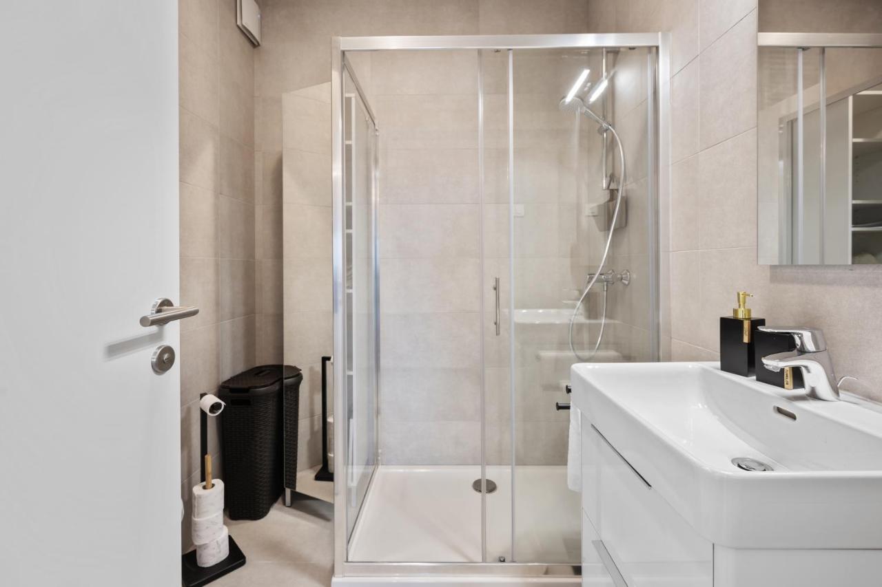 Apartments Karla & Jakov ชิเบนิก ภายนอก รูปภาพ