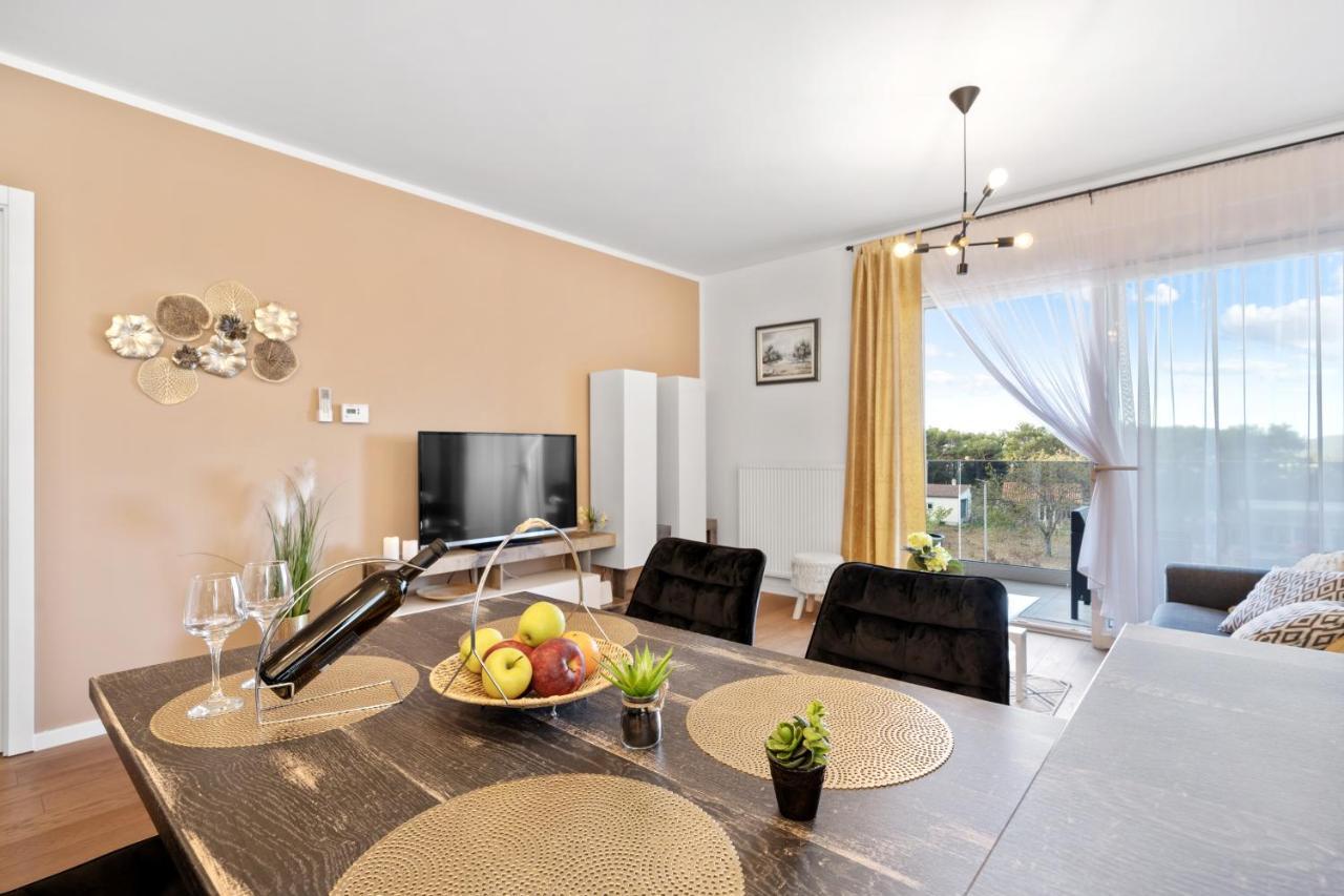 Apartments Karla & Jakov ชิเบนิก ภายนอก รูปภาพ
